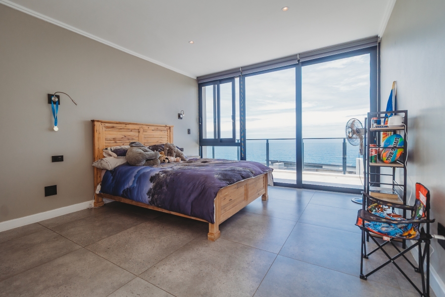 4 Bedroom Property for Sale in Le Grand Golf Estate Western Cape